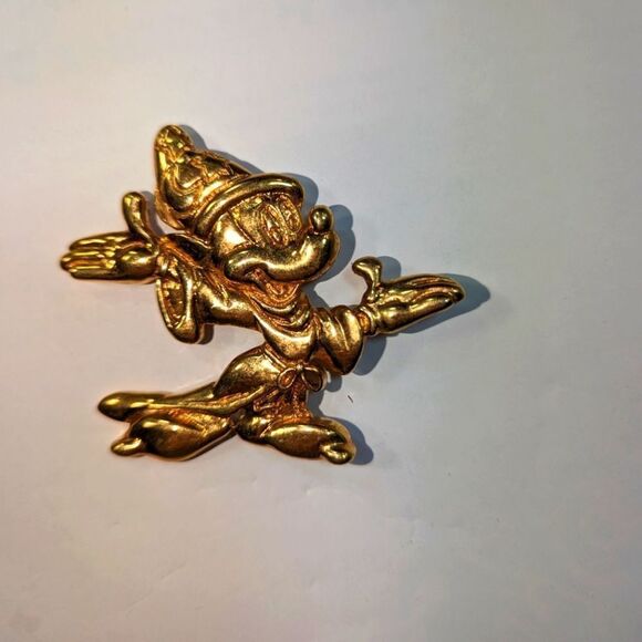Wendy Gell Disney pin, Mickey Mouse Sorcerers Apprentice Gold - Picture 1 of 2